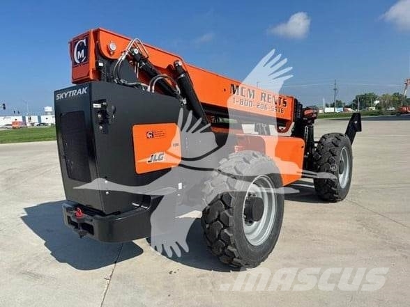 SkyTrak 10054 Telescopic handlers