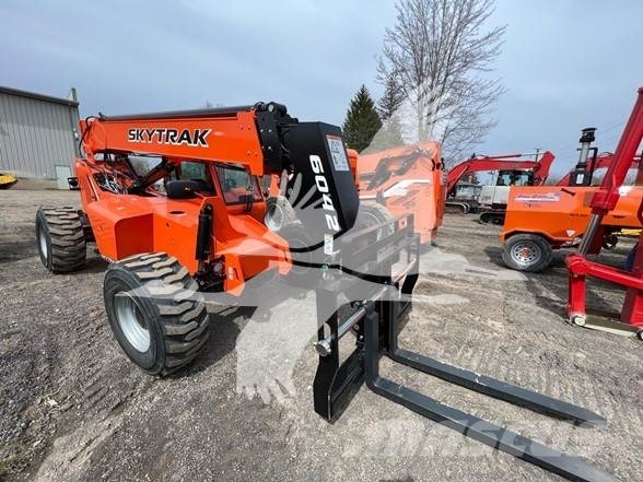 SkyTrak 6042 Telescopic handlers