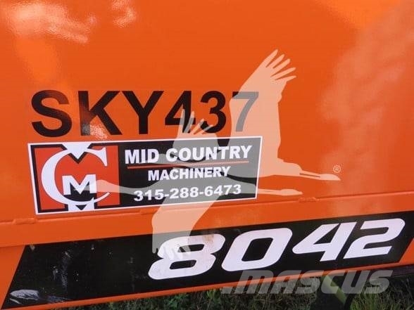 SkyTrak 8042 Teleszkópos rakodók