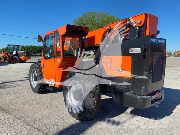 SkyTrak 8042 Teleskopik yükleyiciler