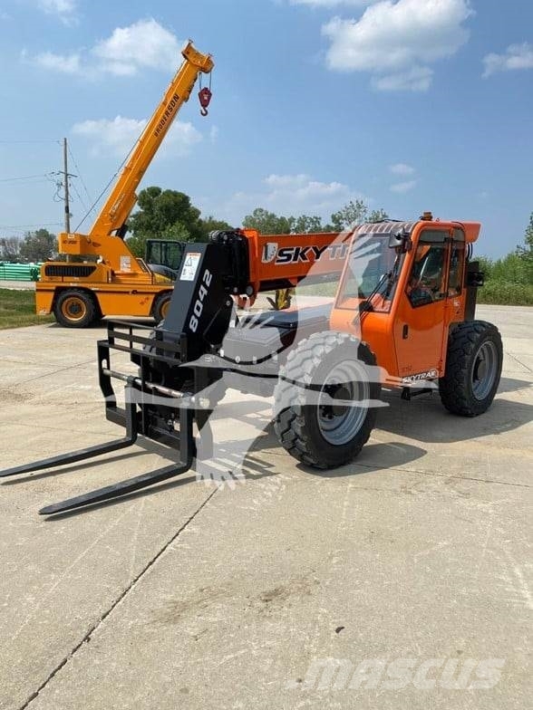 SkyTrak 8042 Telescopic handlers