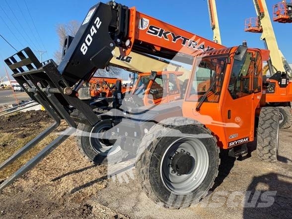 SkyTrak 8042 Teleszkópos rakodók