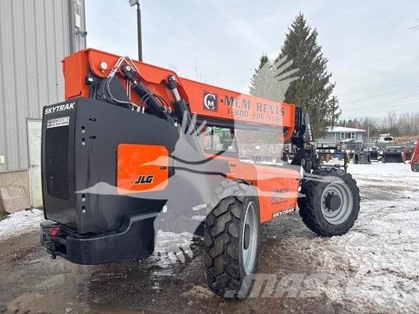 SkyTrak 8042 Teleszkópos rakodók