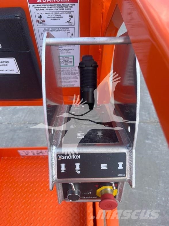 Snorkel S3013 MINI 剪叉式升降机