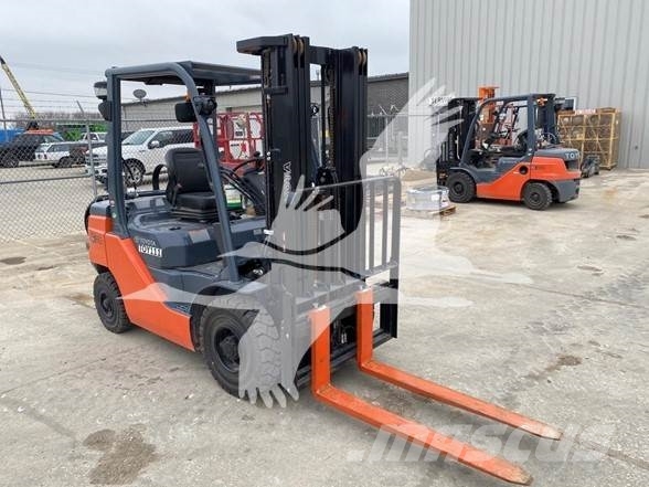 Toyota 8FGU25 Dizel forkliftler