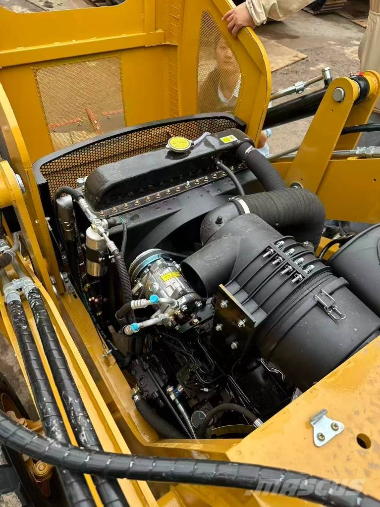 JCB 3 CX Ekskavatori-iekrāvēji