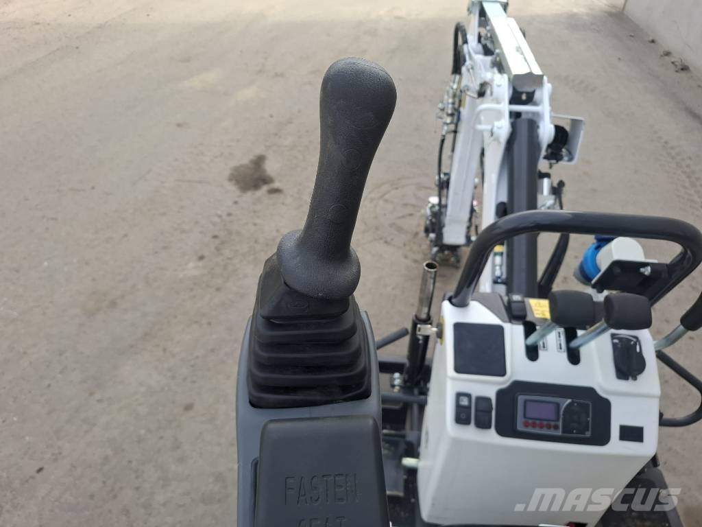 Bobcat E 10e SÄHKÖ Minigravere <7t