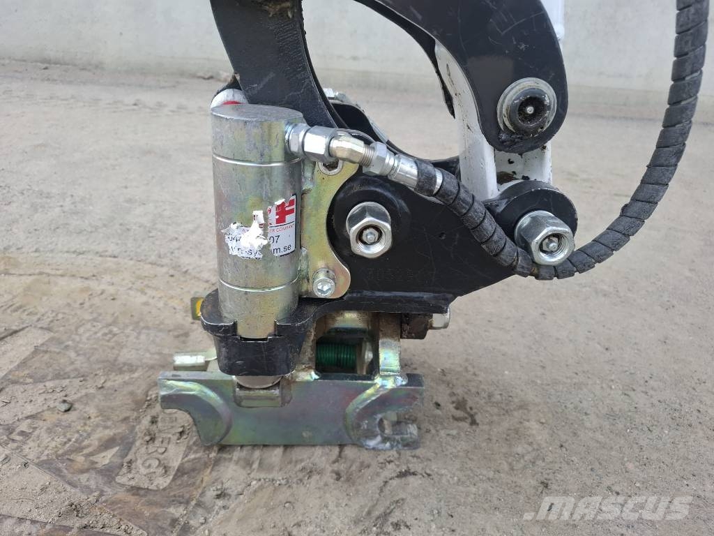 Bobcat E 10e SÄHKÖ Minigravere <7t
