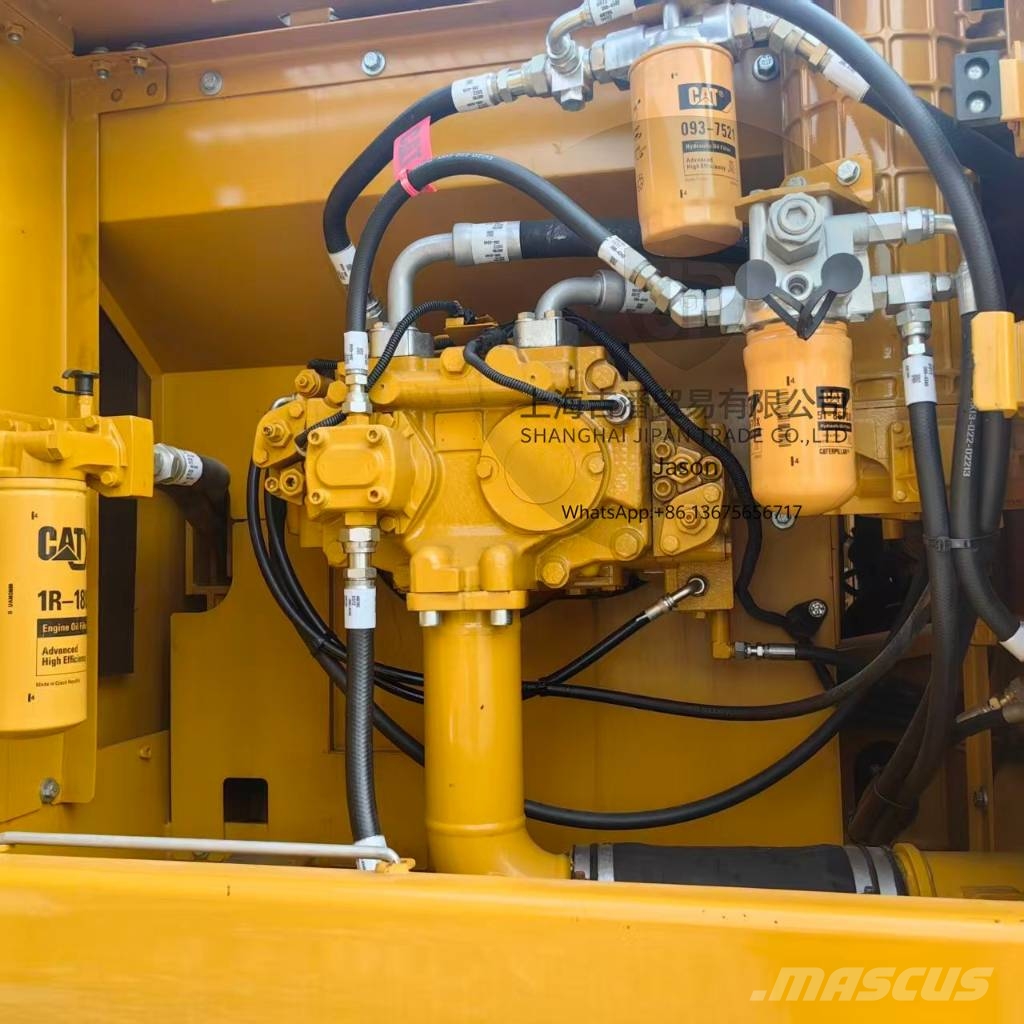 CAT 330 D Kāpurķēžu ekskavatori