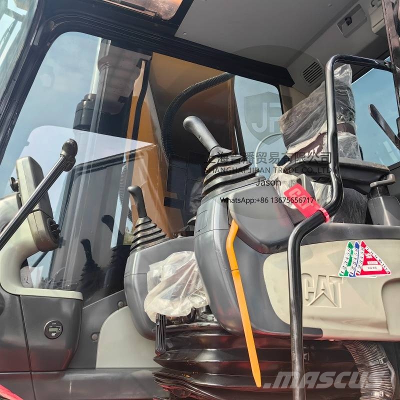 CAT 330 D Kāpurķēžu ekskavatori