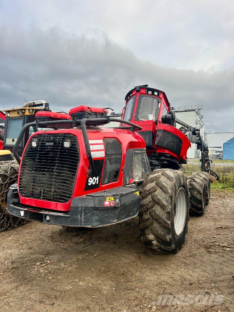 Komatsu 901 Combine forestiere