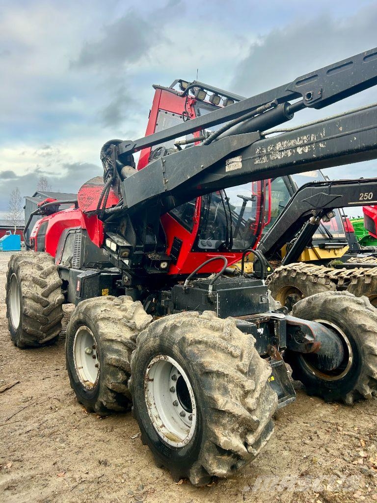 Komatsu 901 Combine forestiere