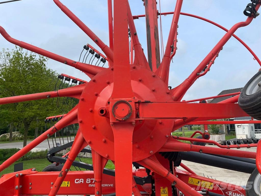Kuhn GA 8731 Zwadhark Zwiller Rake Schwader GA 8731 Zwa Karhottimet