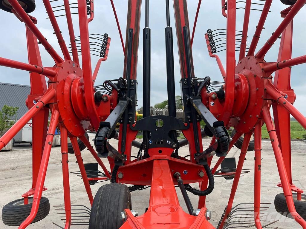 Kuhn GA 8731 Zwadhark Zwiller Rake Schwader GA 8731 Zwa Karhottimet