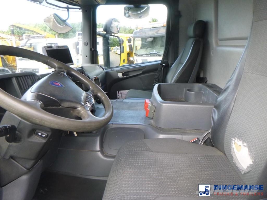 Scania P 320 DB 6X2 fuel tank 18.8 m3 / 5 comp Camiones cisternas