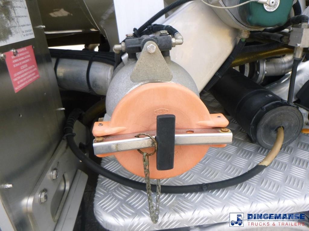 Scania P 320 DB 6X2 fuel tank 18.8 m3 / 5 comp Camiones cisternas