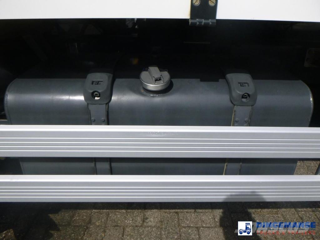Scania P 320 DB 6X2 fuel tank 18.8 m3 / 5 comp Camiones cisternas