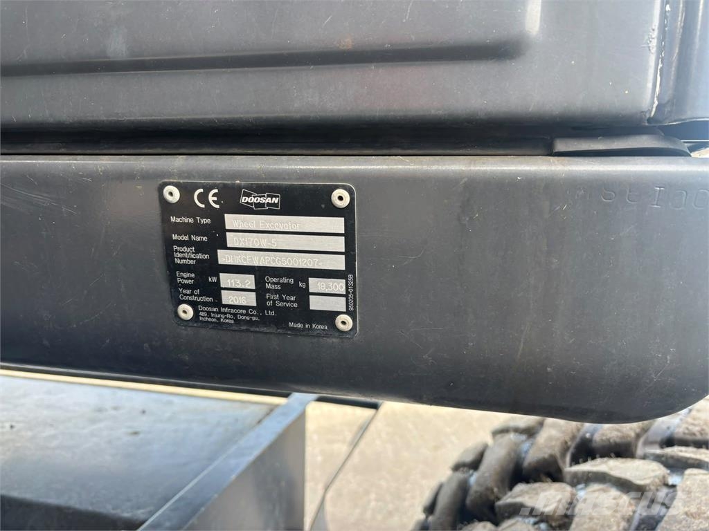 Doosan DX170W-5 Колесни екскаватори