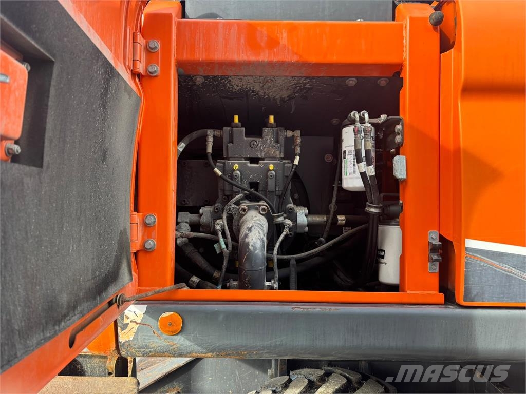 Doosan DX170W-5 Колесни екскаватори