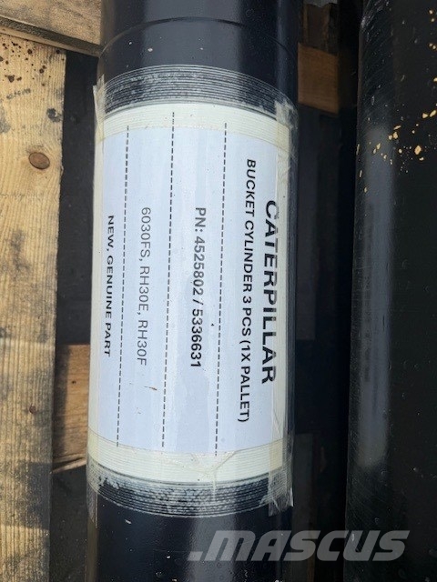 O&K RH 120 C NEW HYDRAULIC CYLINDER Hydraulikk