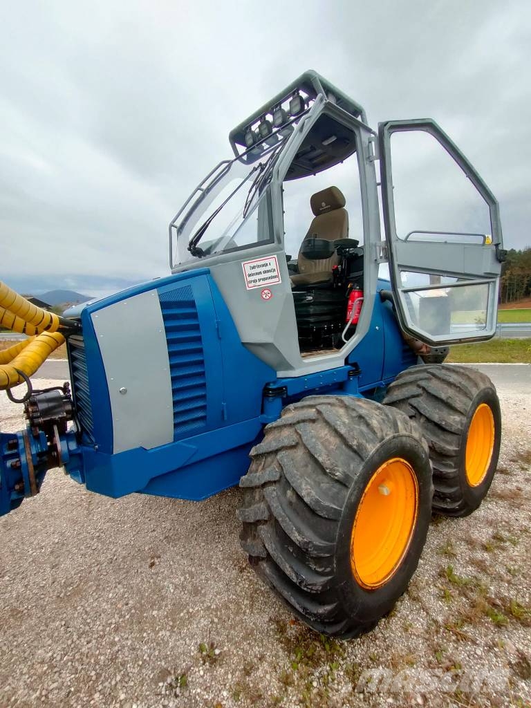 Novotny LVS520 Forwarders