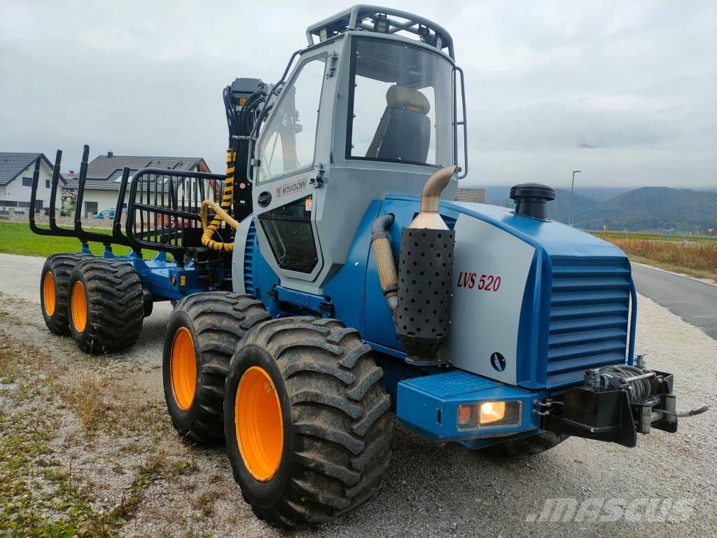 Novotny LVS520 Forwarders