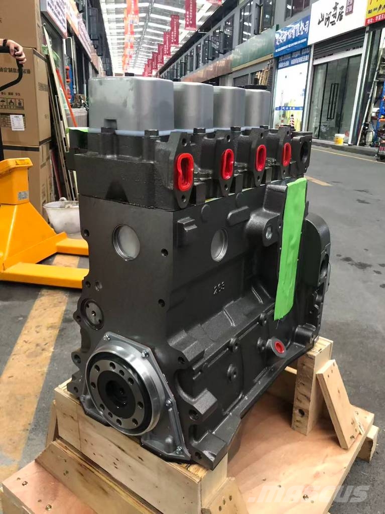 Komatsu 4D102 bare engine assembly Varikliai