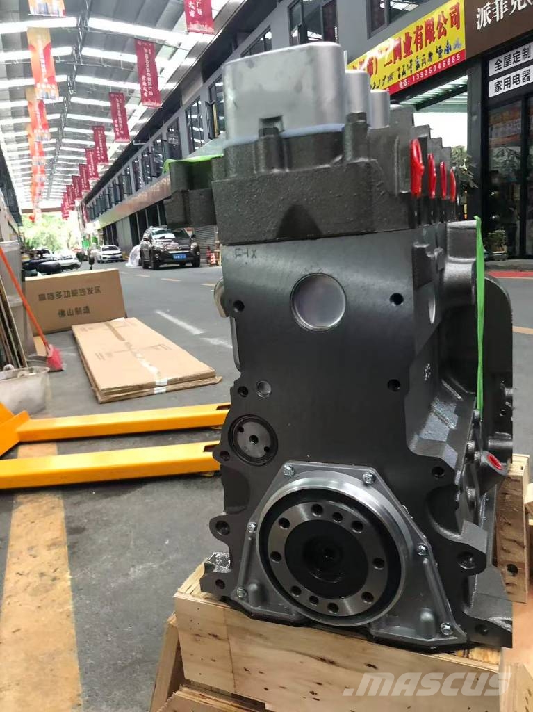 Komatsu 4D102 bare engine assembly Varikliai