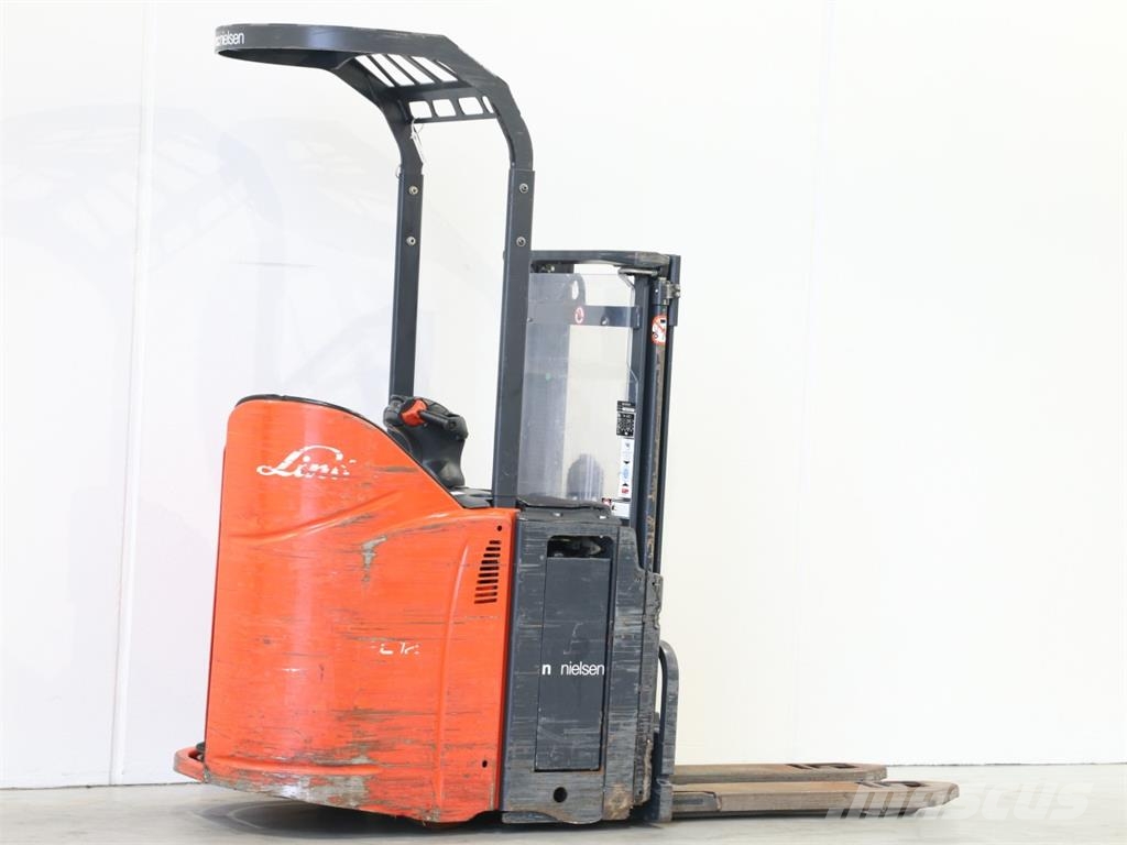 Linde L12LSP/133 Wózki widłowe unoszące z dyszlem