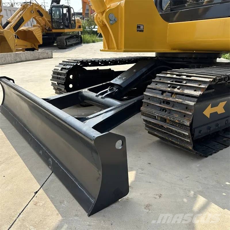 Komatsu PC 56 ミニ油圧ショベル 7t以下（ミニユンボ・ミニディガー）