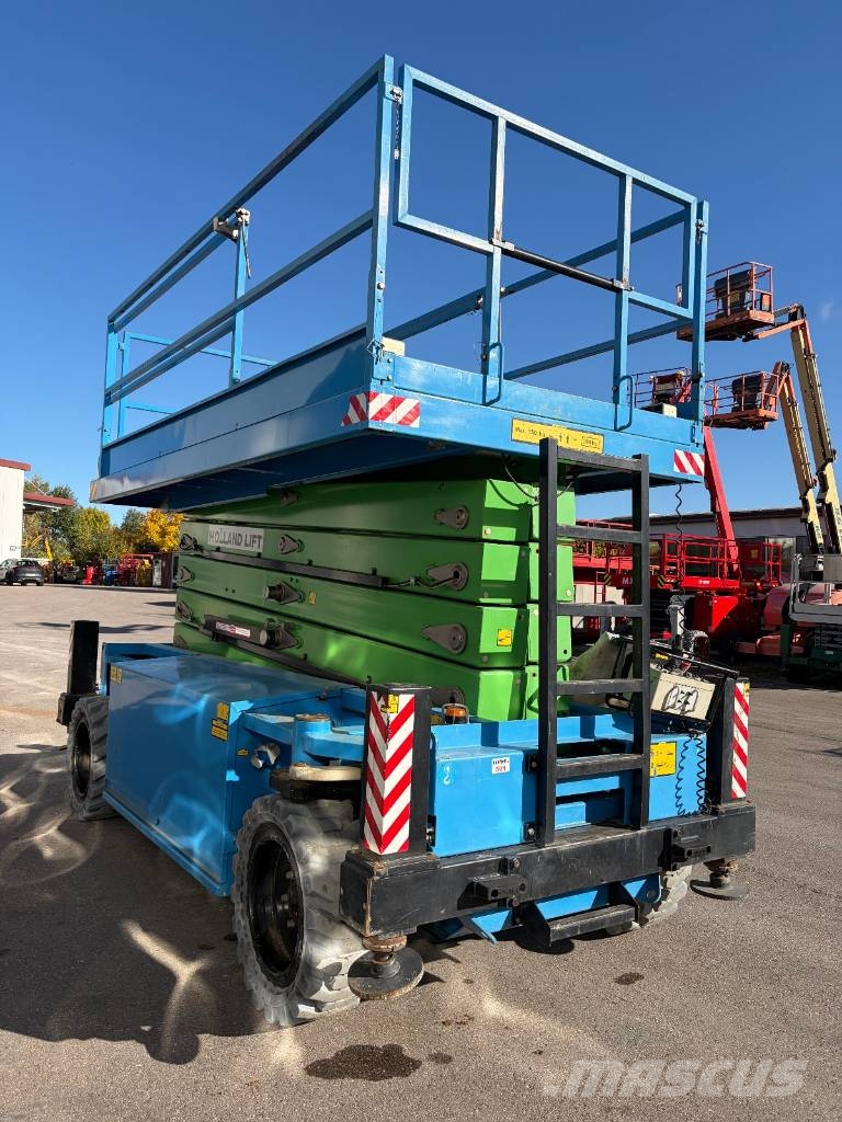 Holland Lift HL190 H20 - 18,60m Hybrid 4x4 Scherenarbeitsbühne Scheren-Arbeitsbühnen