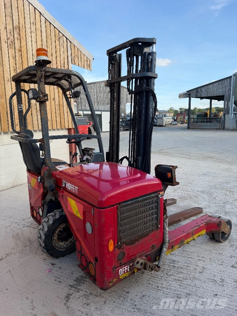 Moffett M4 20.1 Diesel forklifts