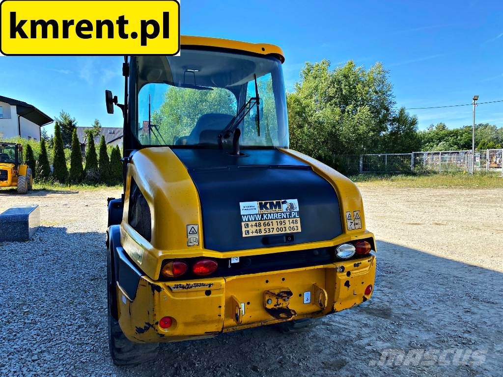 JCB 406 Kolesni nakladalci