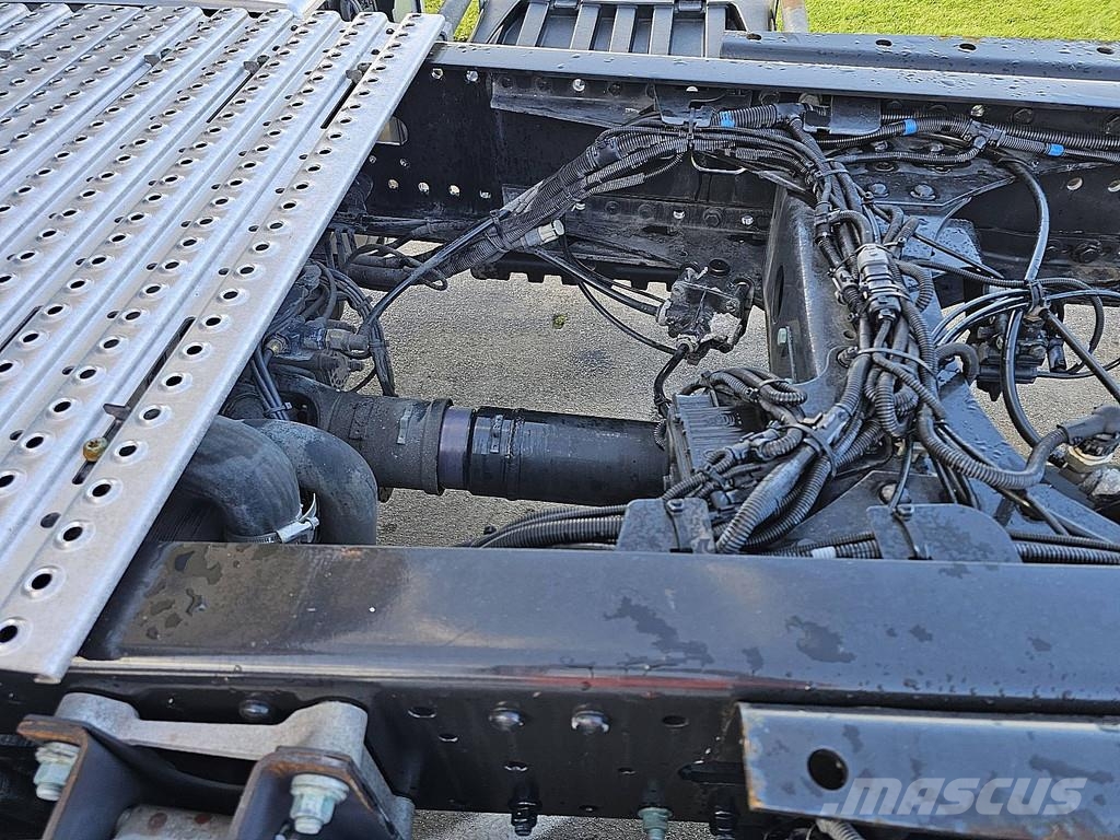 MAN 18.470 TGX Tractor Units