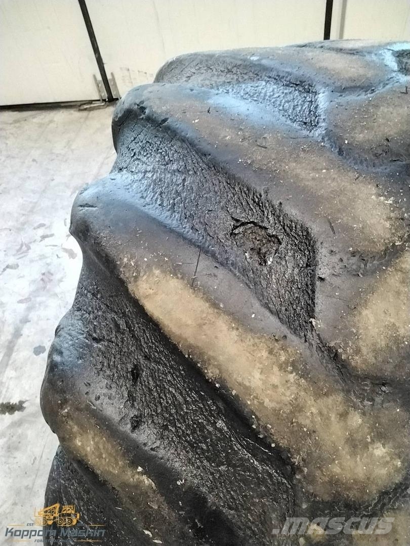Nokian Trs l2 600/50x22,5 Used/Beg Гуми
