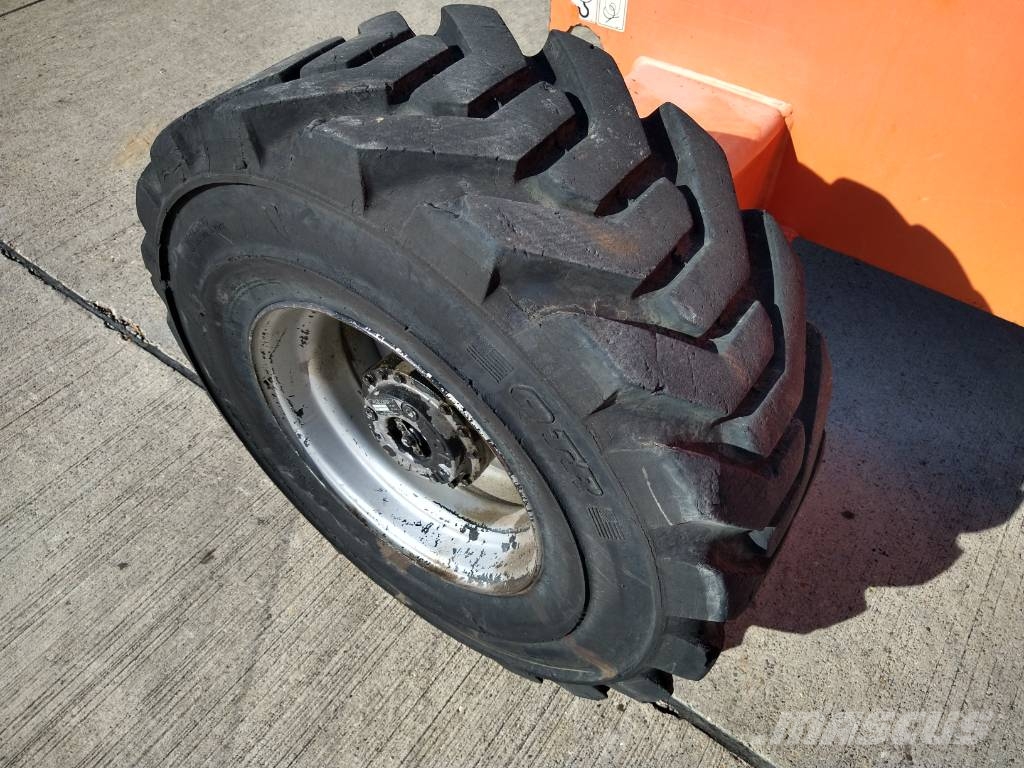 JLG 460 SJ (363) Bomlifte med knækarm