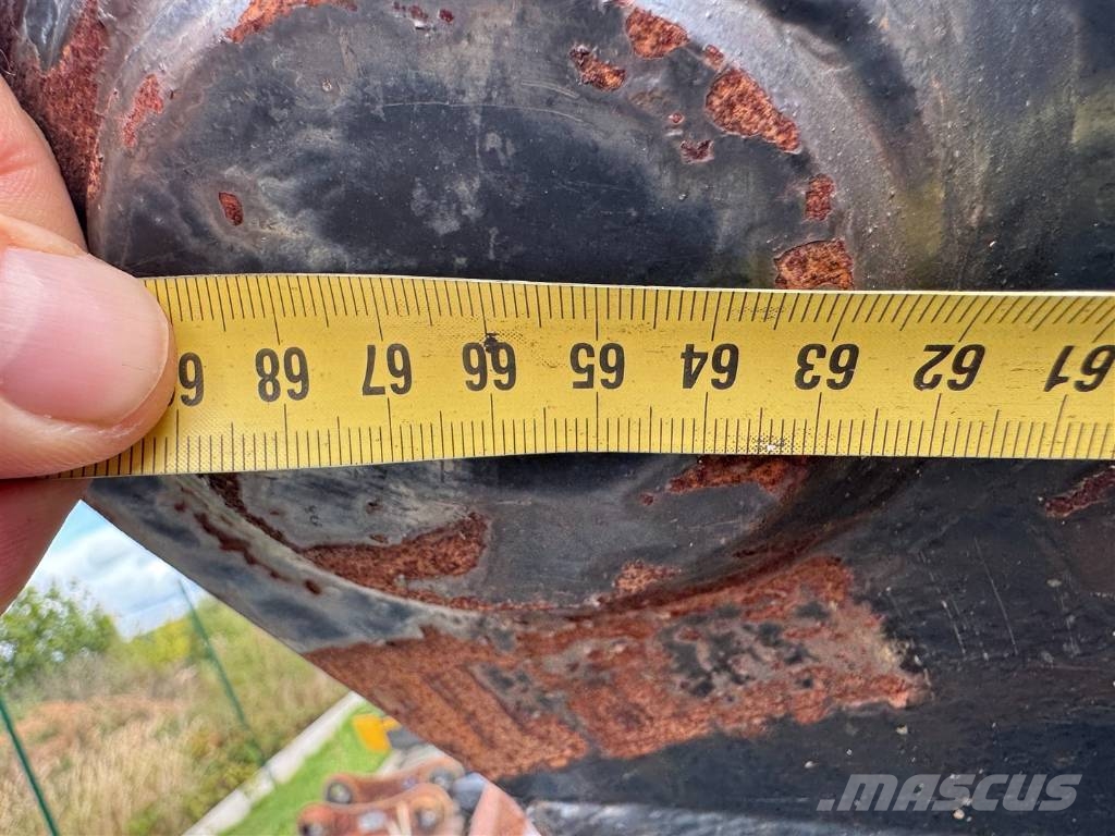  Hydraulic swing Bucket 170 cm SQ80 Godet