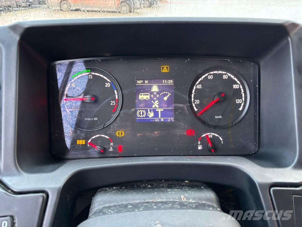 Scania K 320 Citywide LE 4x2 AC / AUXILIARY HEATER / WHEE Městské autobusy