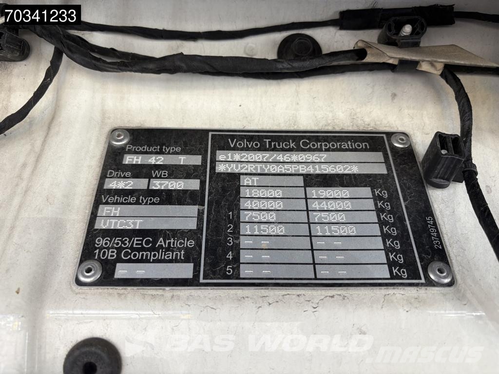 Volvo FH 460 4X2 XL Mega 2x Tanks I-ParkCool Sattelzugmaschinen