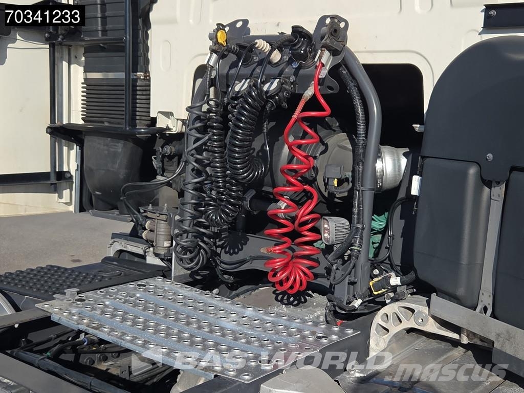 Volvo FH 460 4X2 XL Mega 2x Tanks I-ParkCool Sattelzugmaschinen