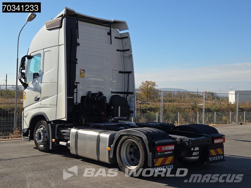Volvo FH 460 4X2 XL Mega 2x Tanks I-ParkCool Sattelzugmaschinen