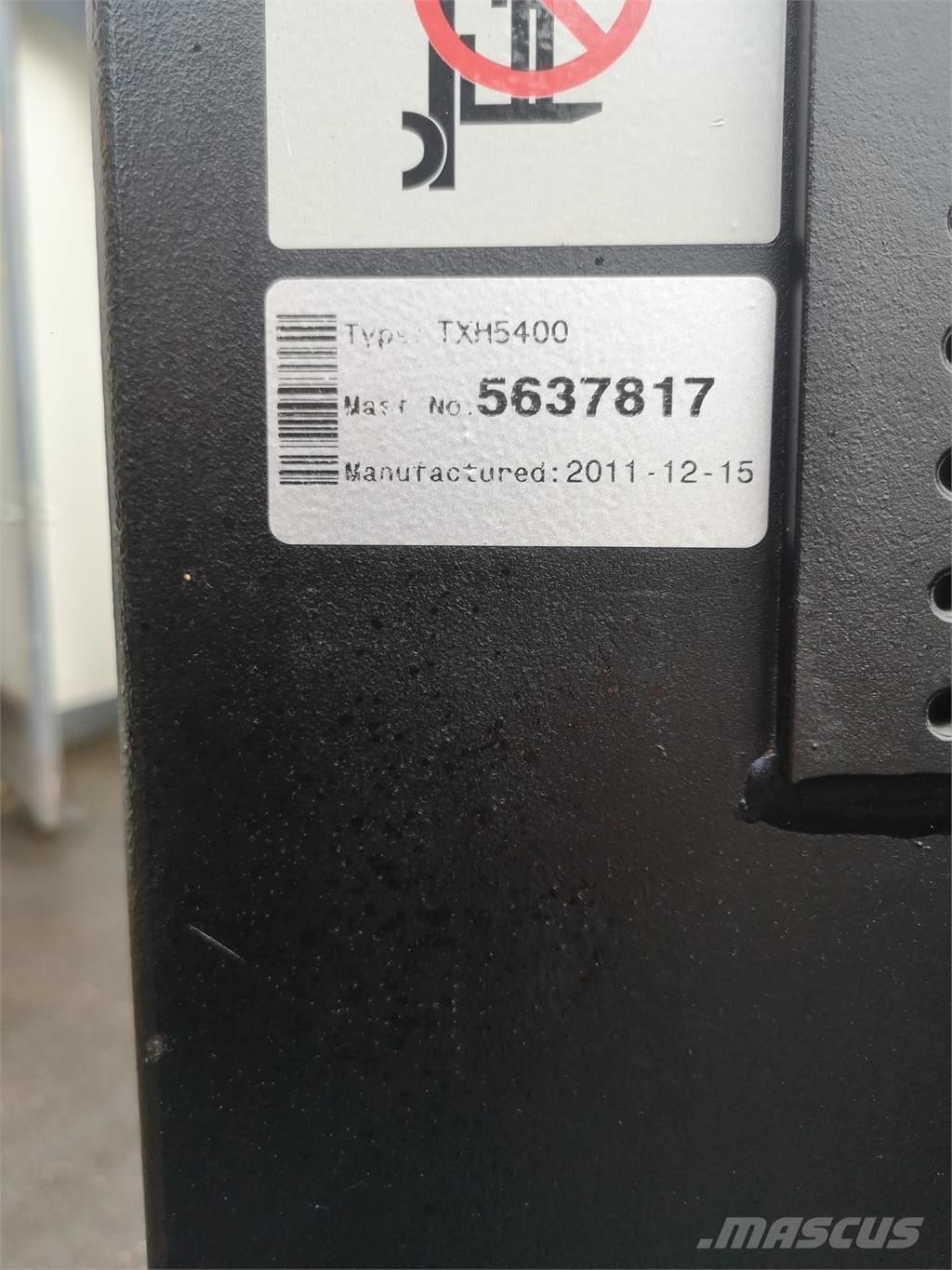 BT RRE 160 Stivuitor cu catarg retractabil