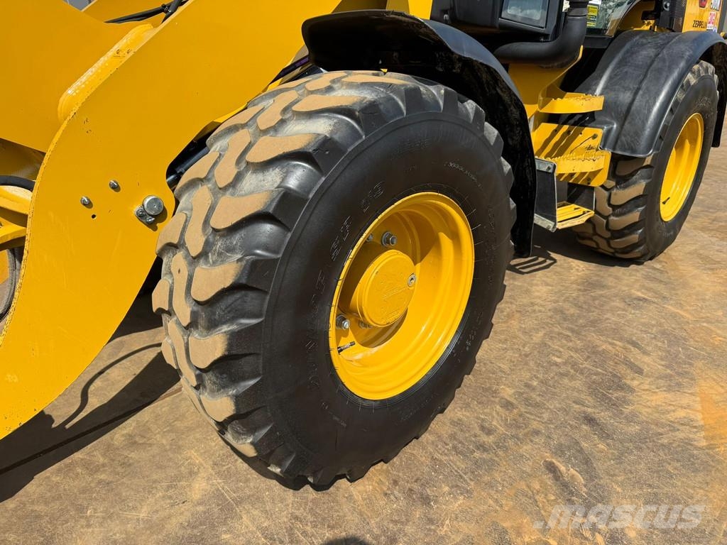 CAT 908M 輪胎式裝載機