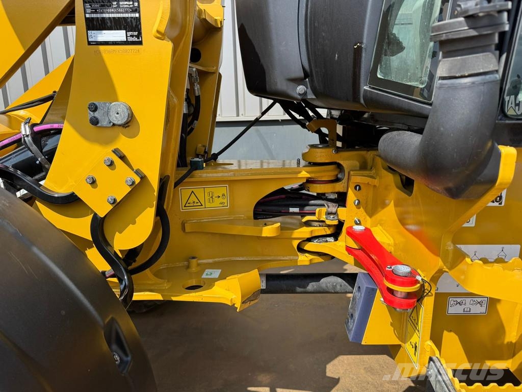 CAT 908M 輪胎式裝載機