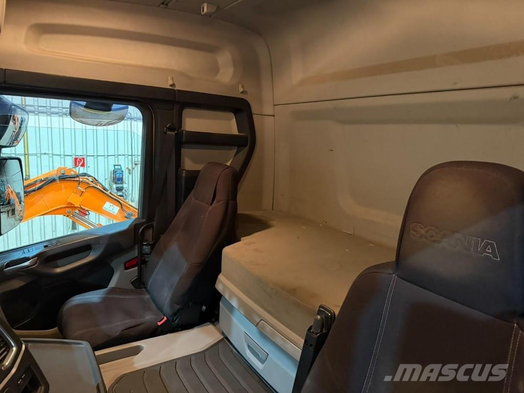 Scania G450 XT 4x4 - MANUAL + RETARDER - PTO HYDR - *400. Tegljači