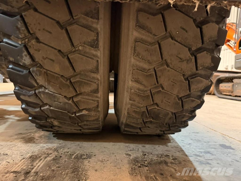 Scania G450 XT 4x4 - MANUAL + RETARDER - PTO HYDR - *400. Tegljači