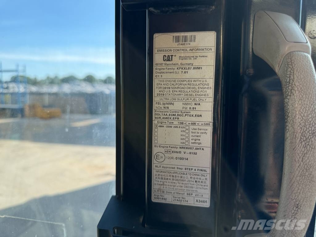 CAT 330 07B | NEW CHAINS Rupsgraafmachines