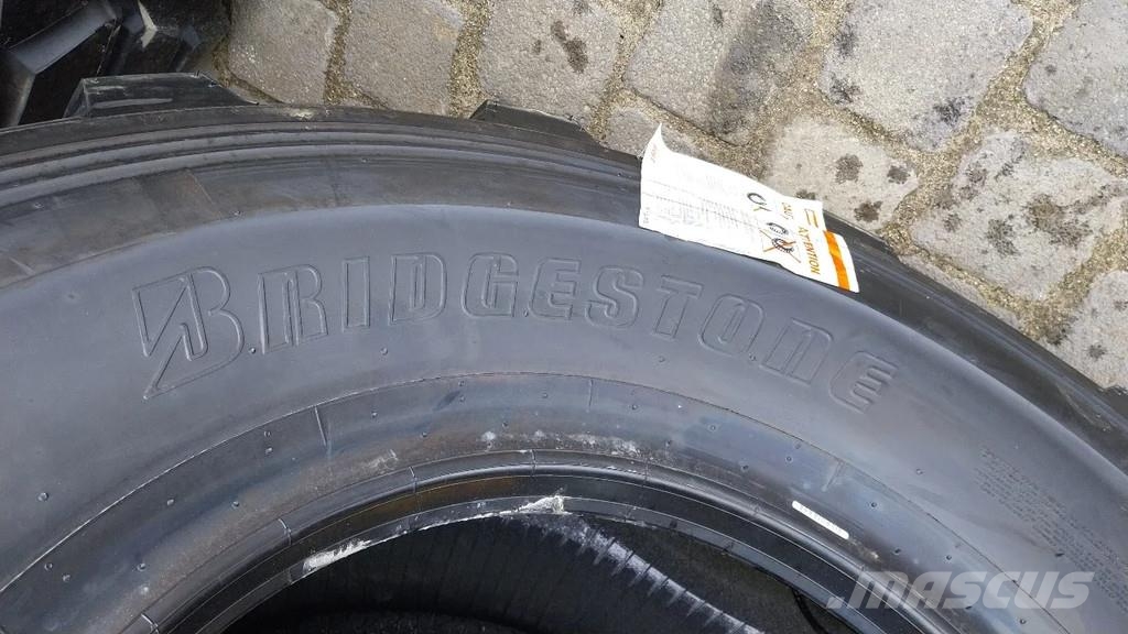 Bridgestone 650/65R25 25/65R25 / Unused / Multiple available Гуми