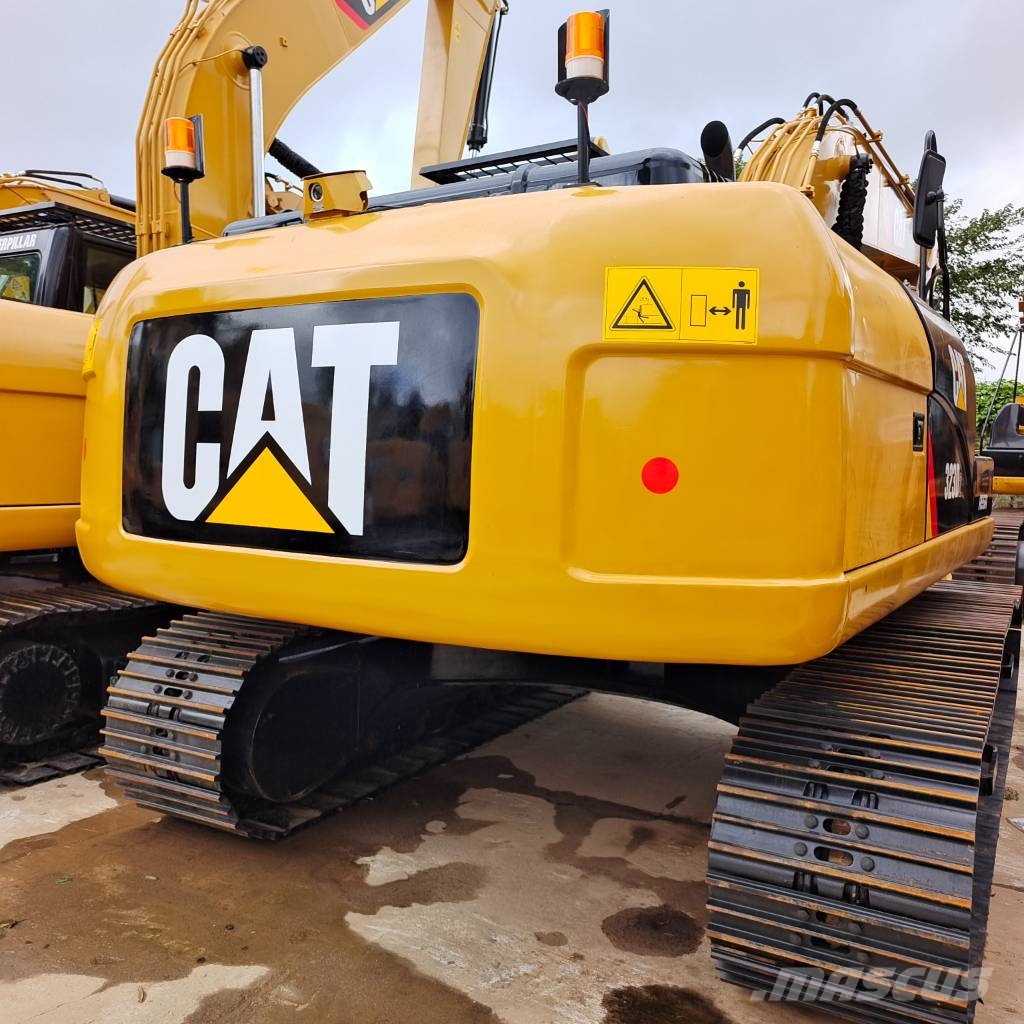 CAT 323 28th Anniversary Promotion Price 水陸兩用挖掘機