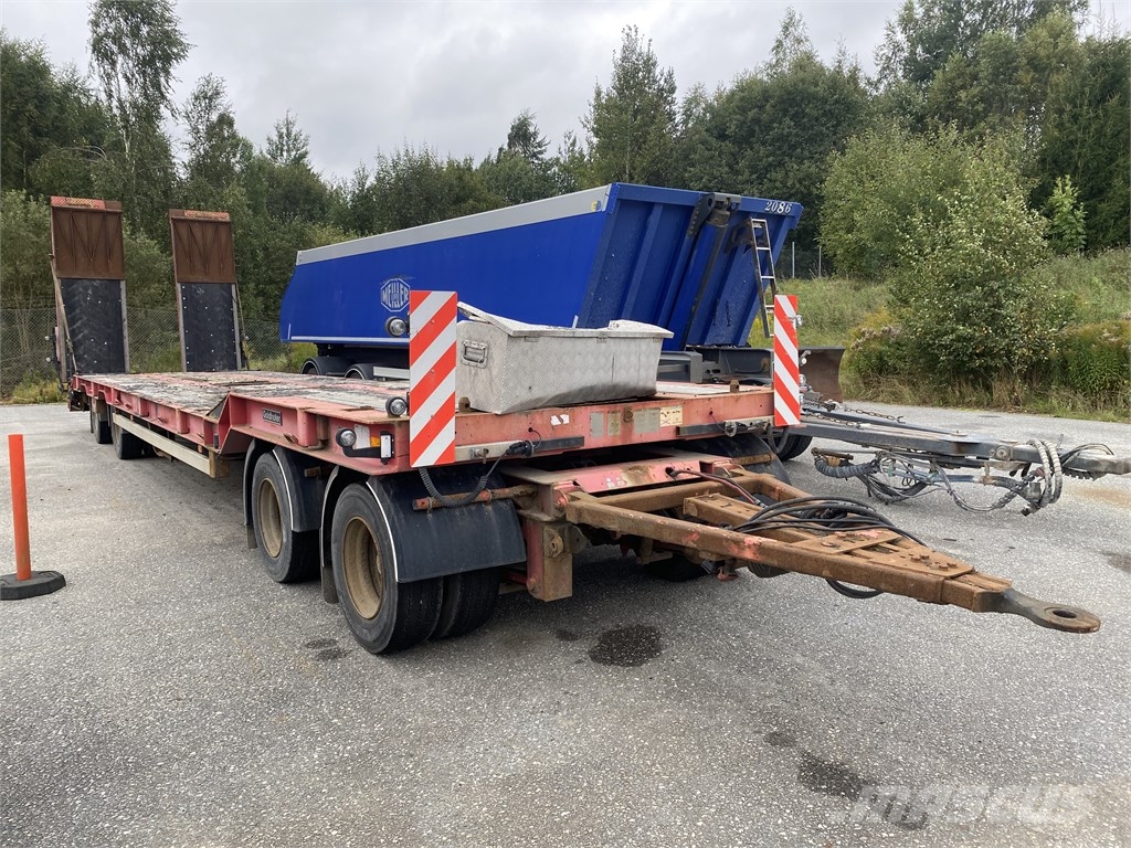 Goldhofer TU-L 4-29/80 Low loaders